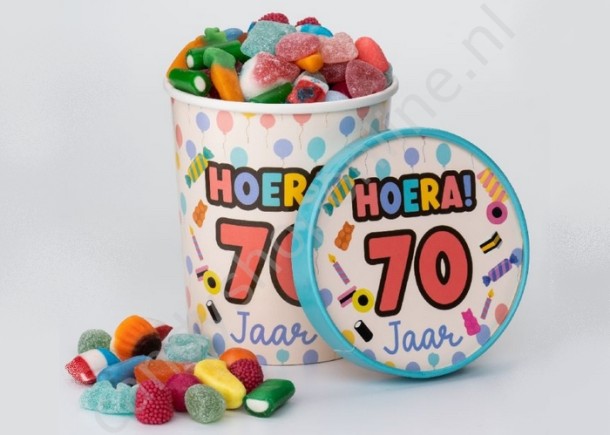 Candy Bucket "70 JAAR" met 500gr. snoepmix