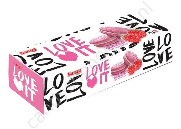 Sanay Love it Raspberry cream biscuits 88gr.