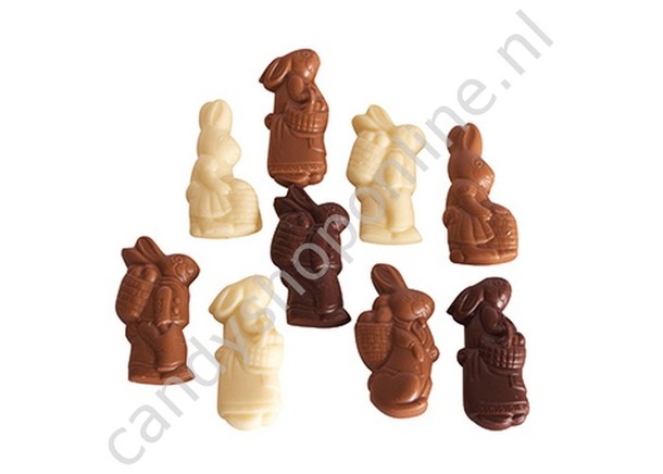 Platte Mandhaasjes Assortie bakje 18 stuks
