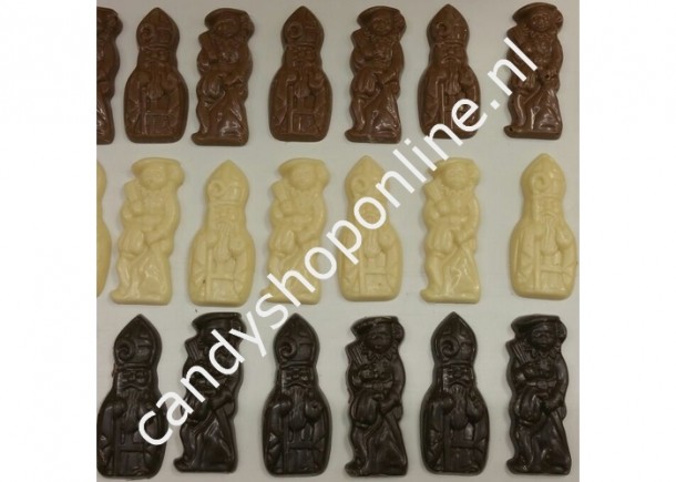 Sintchocolade Sint&Pietjes gemengd Bakje 18 stuks