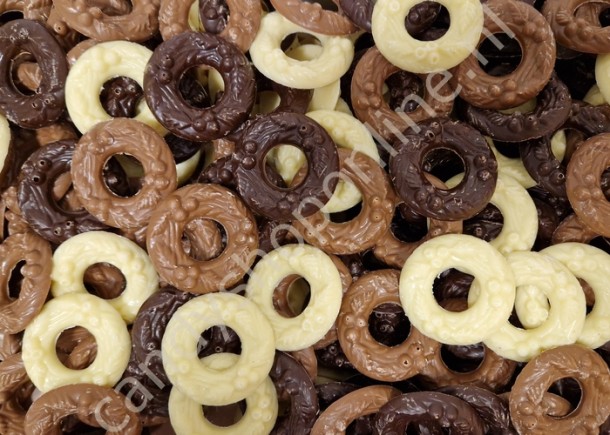 Kransjes met bes massief assortie Bakje 17 stuks